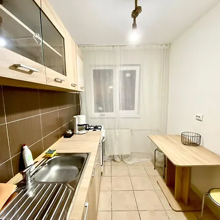Twins Apartments 2 Ploiesti Exterior photo