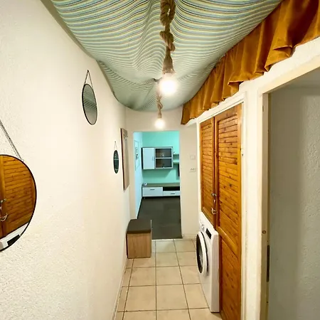 Twins Apartments 2 Ploiesti Exterior photo